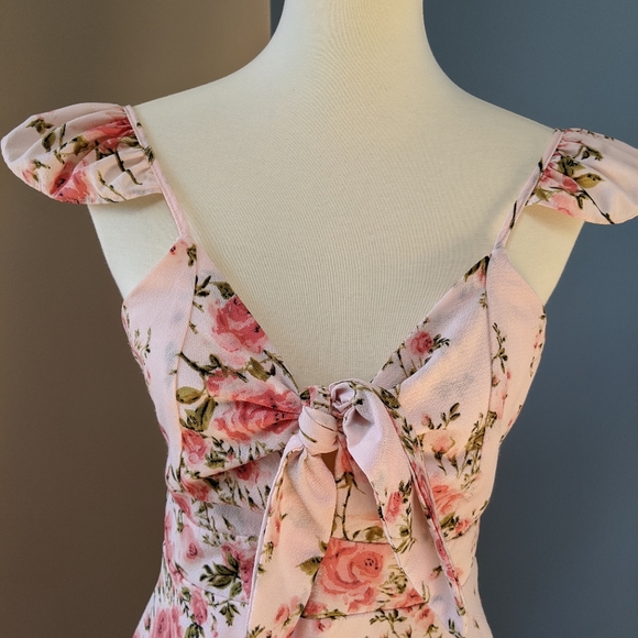 Pink Floral Dress - Picture 4 of 5